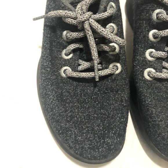 Allbirds The Wool Runners in Dark Gray color size W6 - Picture 2 of 11